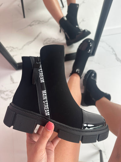 Stivali Main in nero