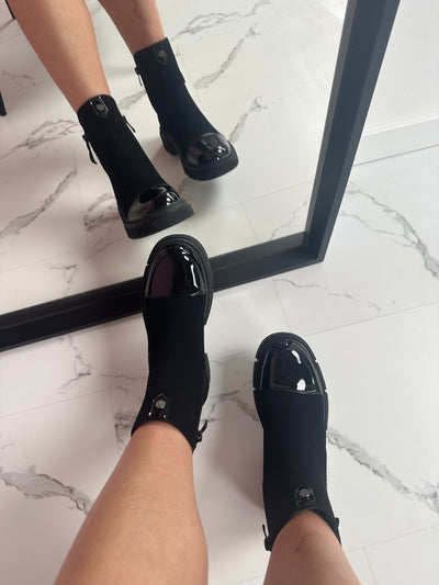 Stivali Main in nero